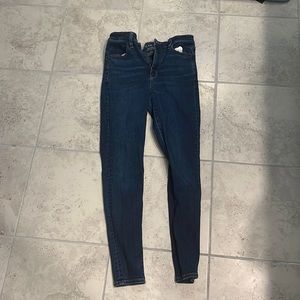 American eagle high waisted skinny jeans